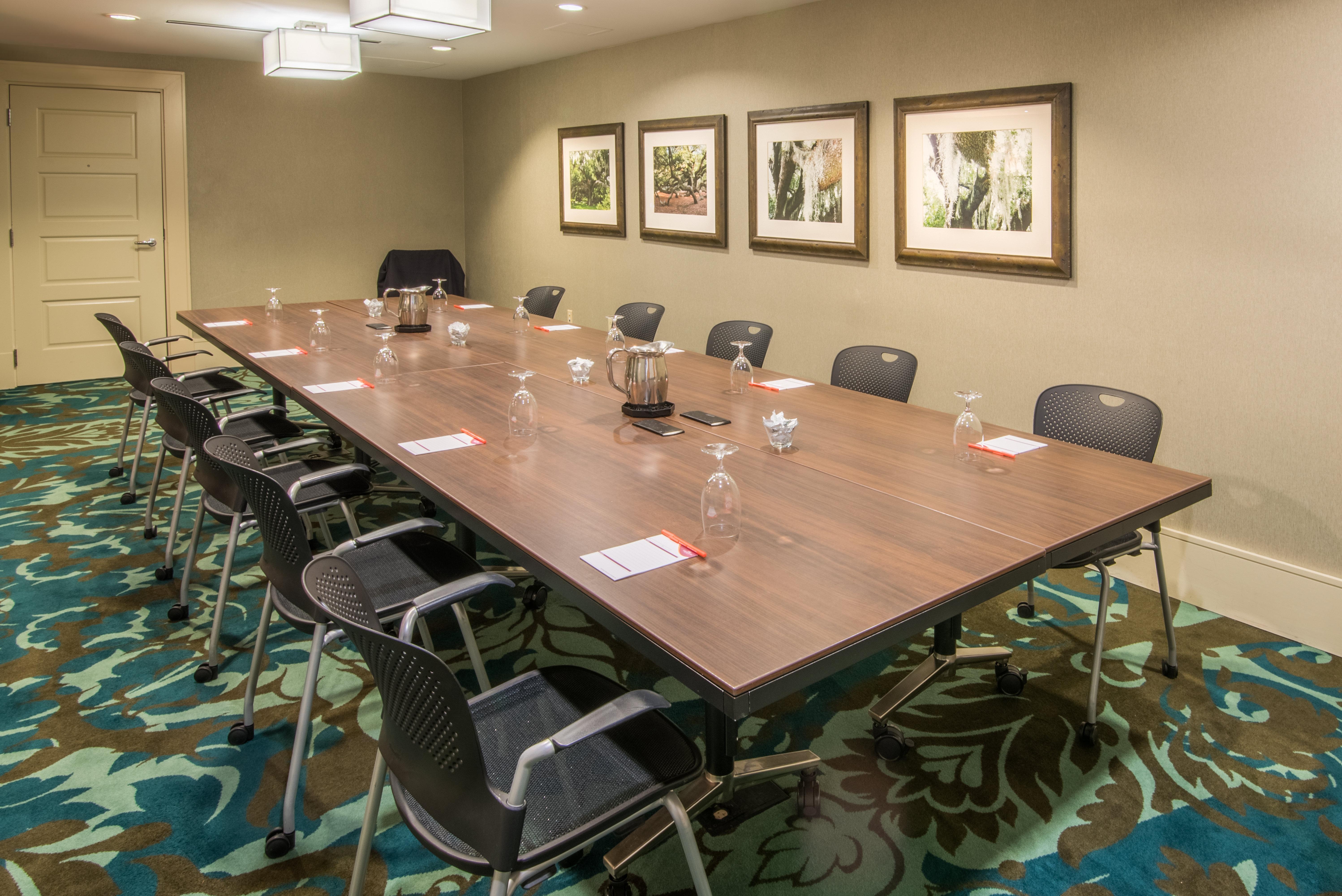 Hotel Crowne Plaza Charleston By Ihg à North Charleston Extérieur photo