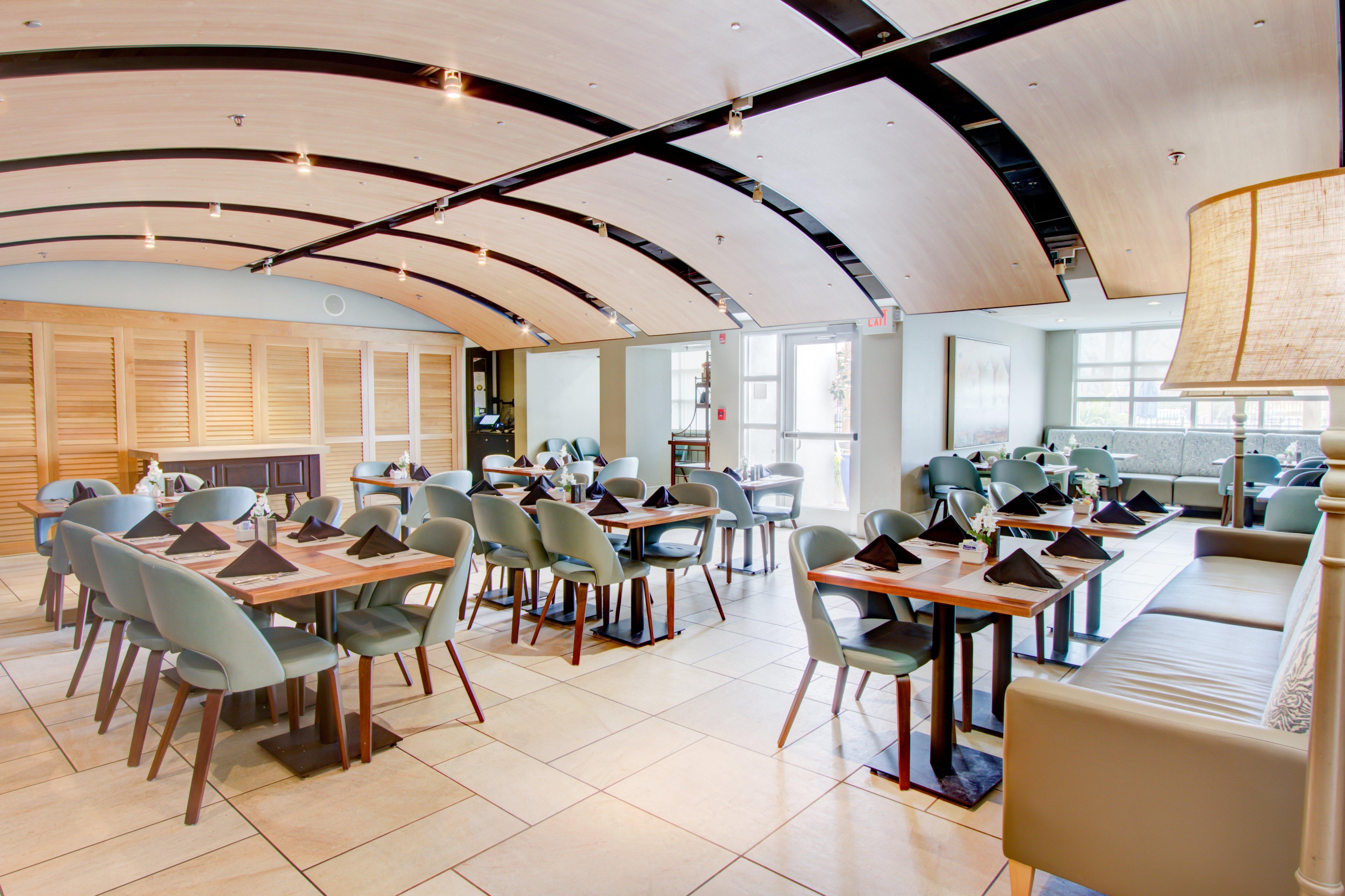 Hotel Crowne Plaza Charleston By Ihg à North Charleston Extérieur photo