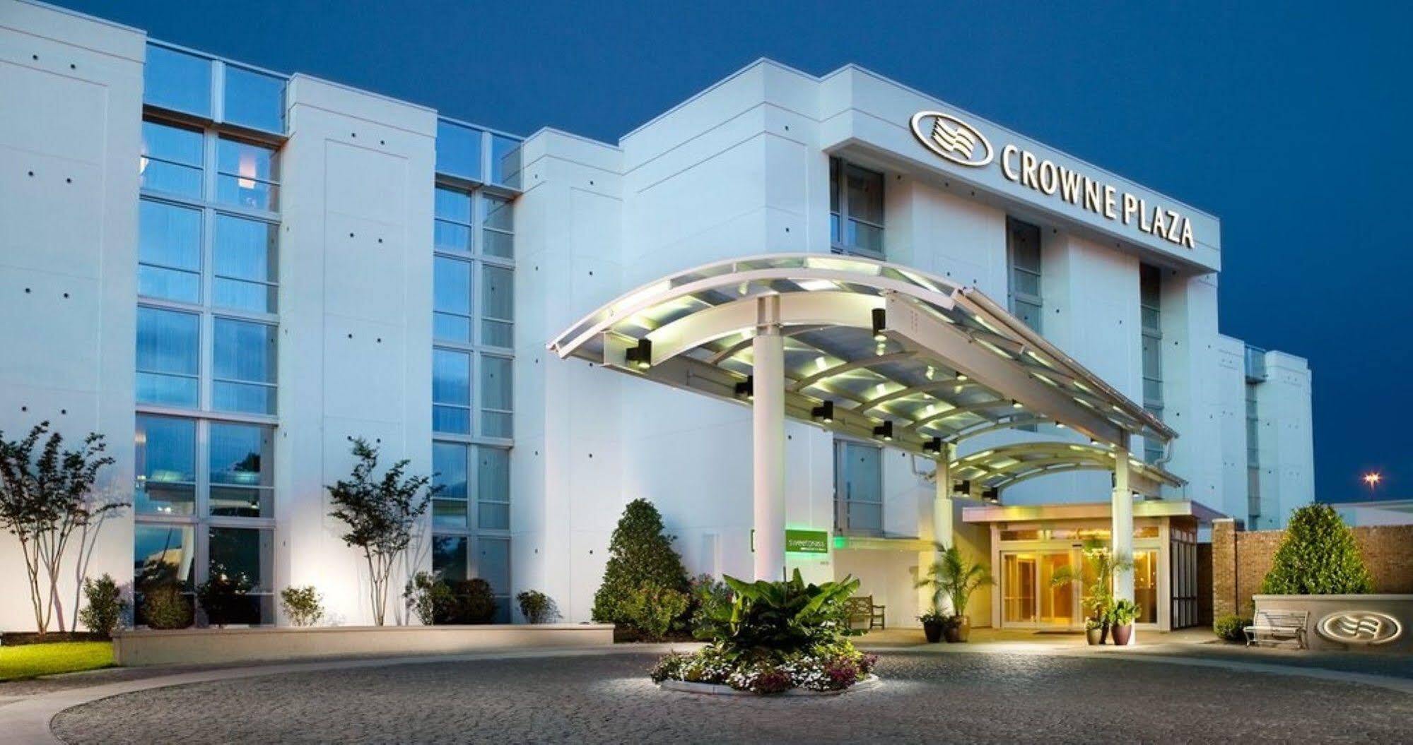 Hotel Crowne Plaza Charleston By Ihg à North Charleston Extérieur photo